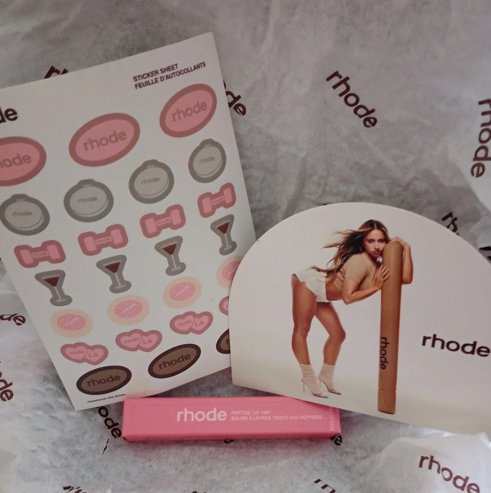 RHODE Peptide Lip Tint - Sugar Cookie
